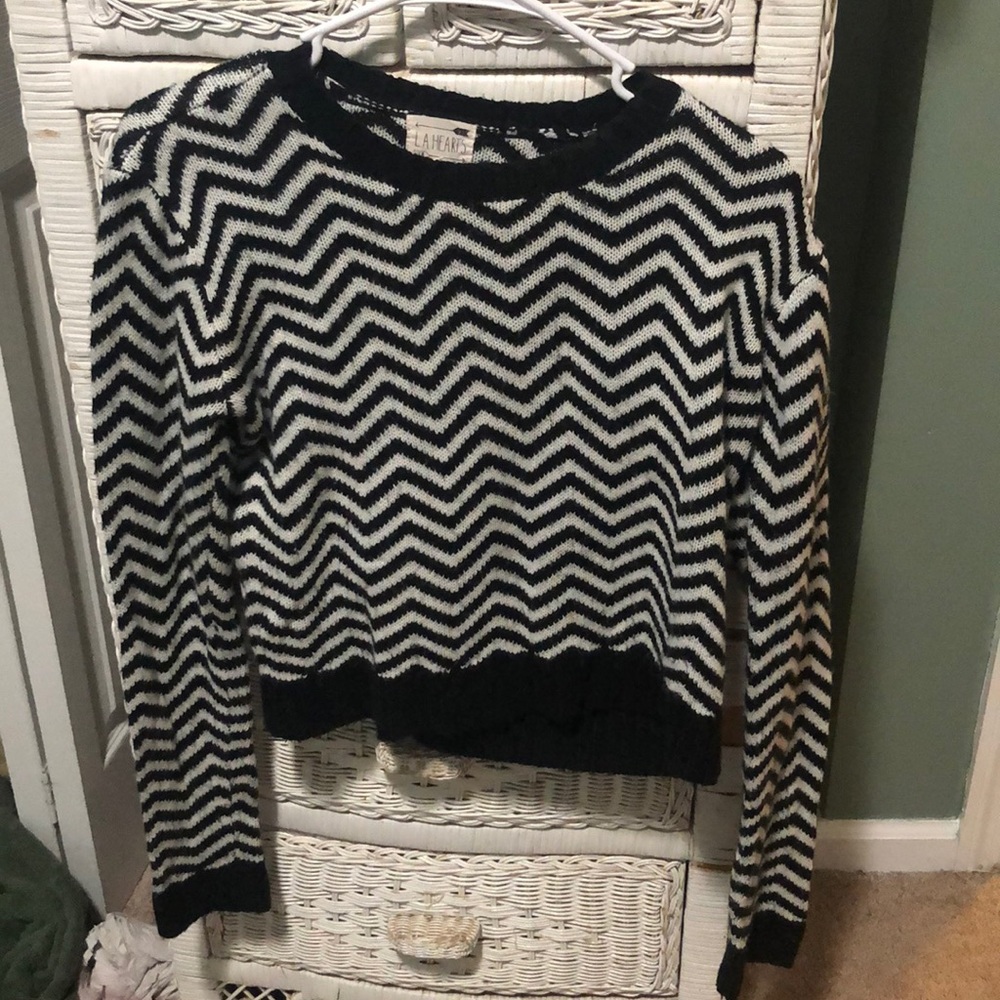 Cropped sweater